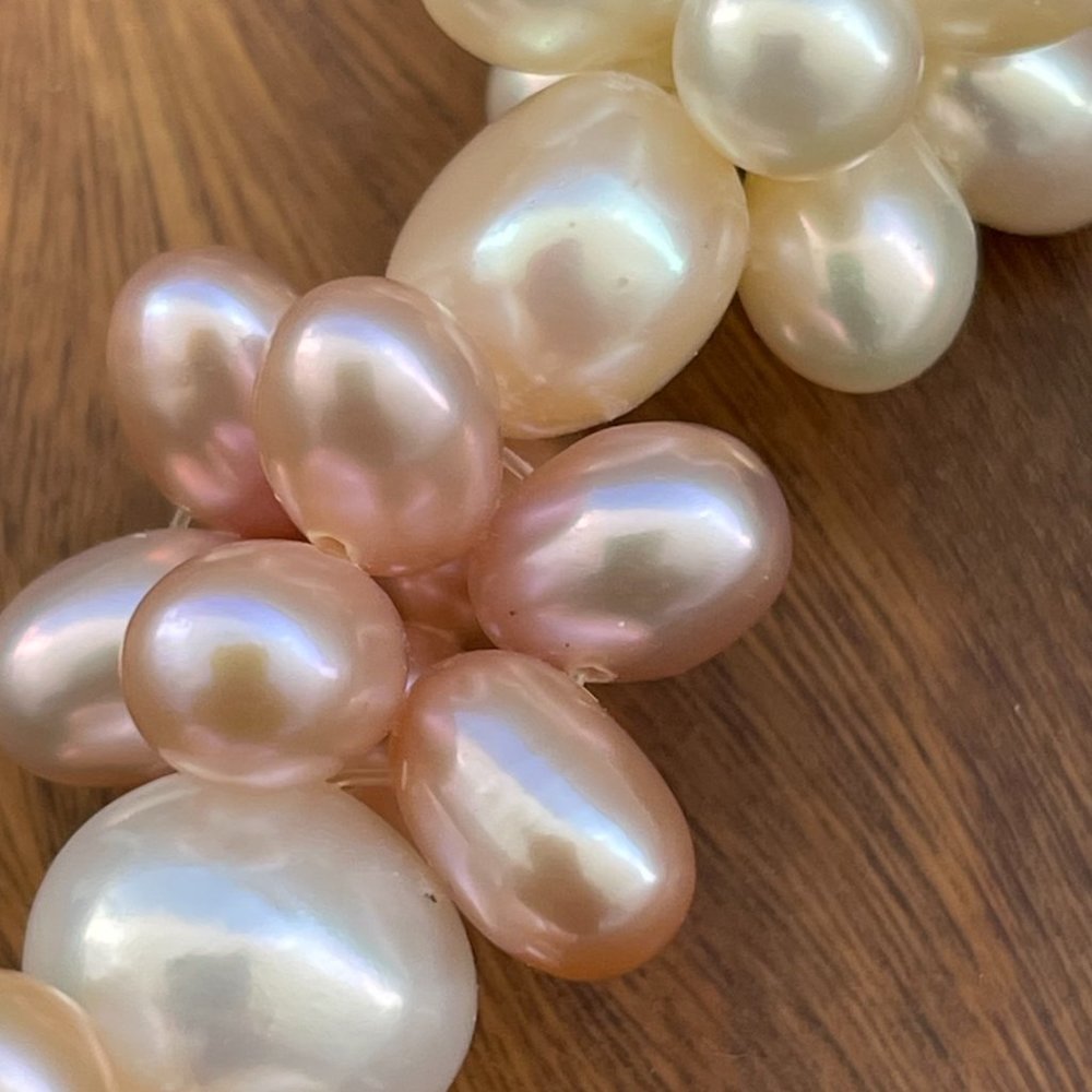 Tiffany & Co Iridesse Pearl Necklace and Bracelet set - Picture 5 of 8